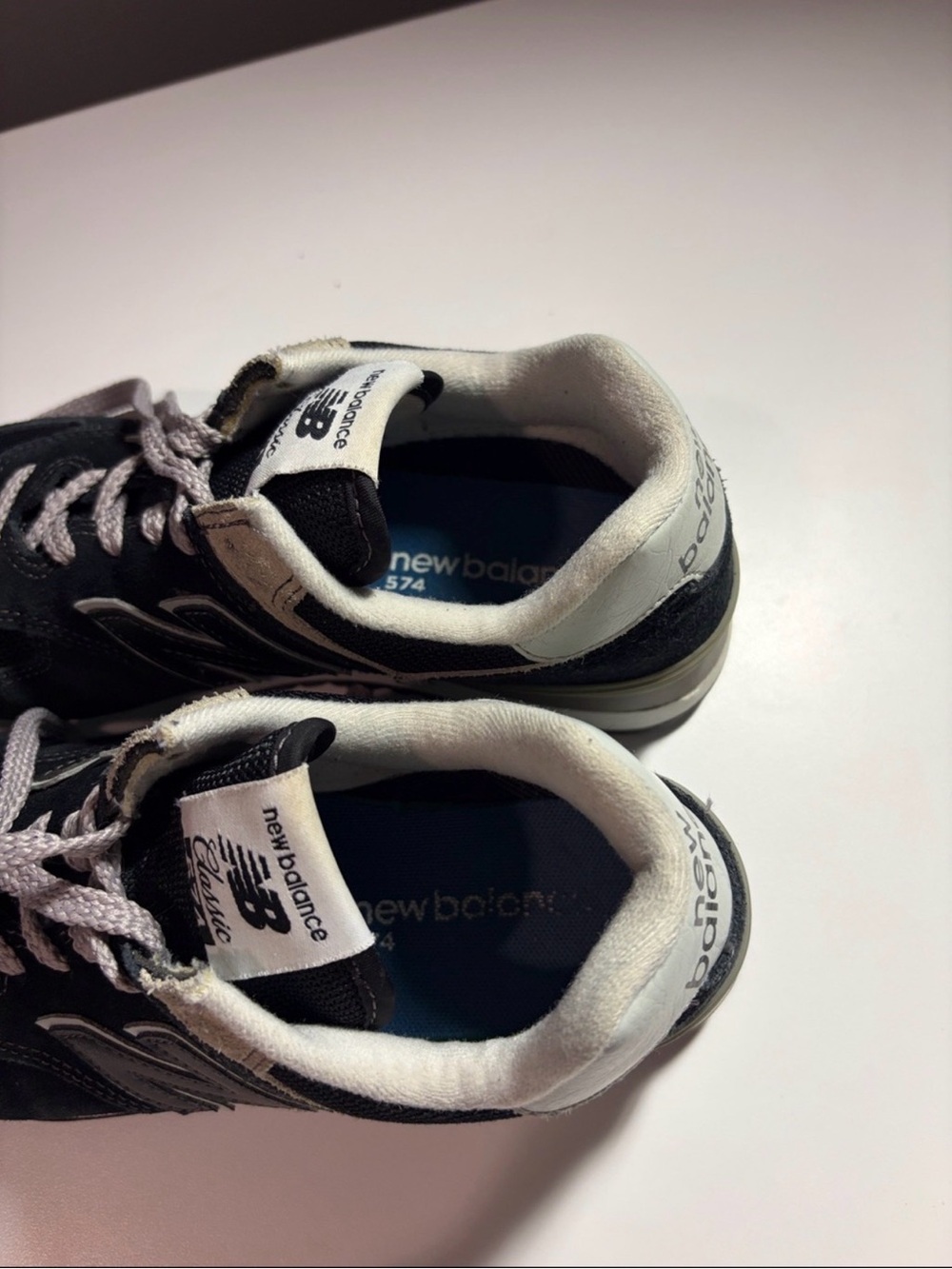 New Balance 574 Core Classic Black Women’s Size 7 - Picture 9 of 9